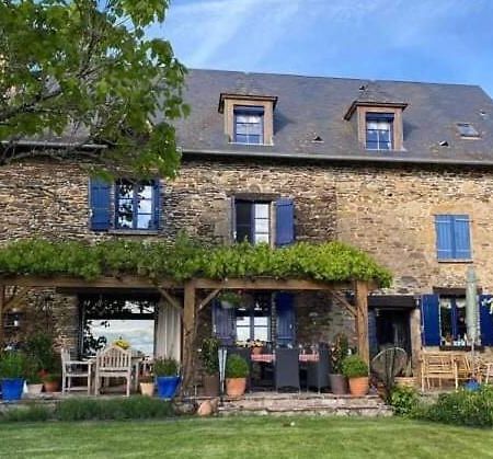 Juillac  La Maison Bleue מראה חיצוני תמונה