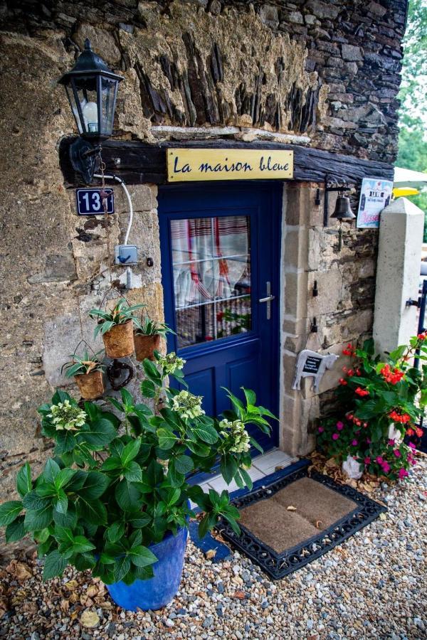 Juillac  La Maison Bleue מראה חיצוני תמונה